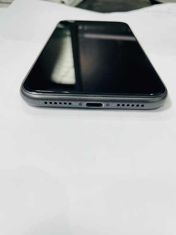 IPhone 11 (128gb) PTA Approved 2