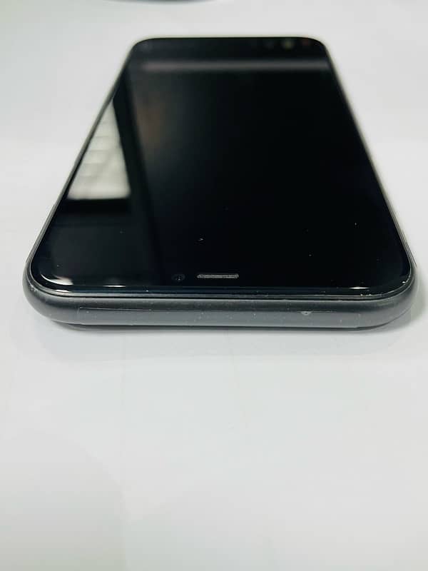 IPhone 11 (128gb) PTA Approved 3