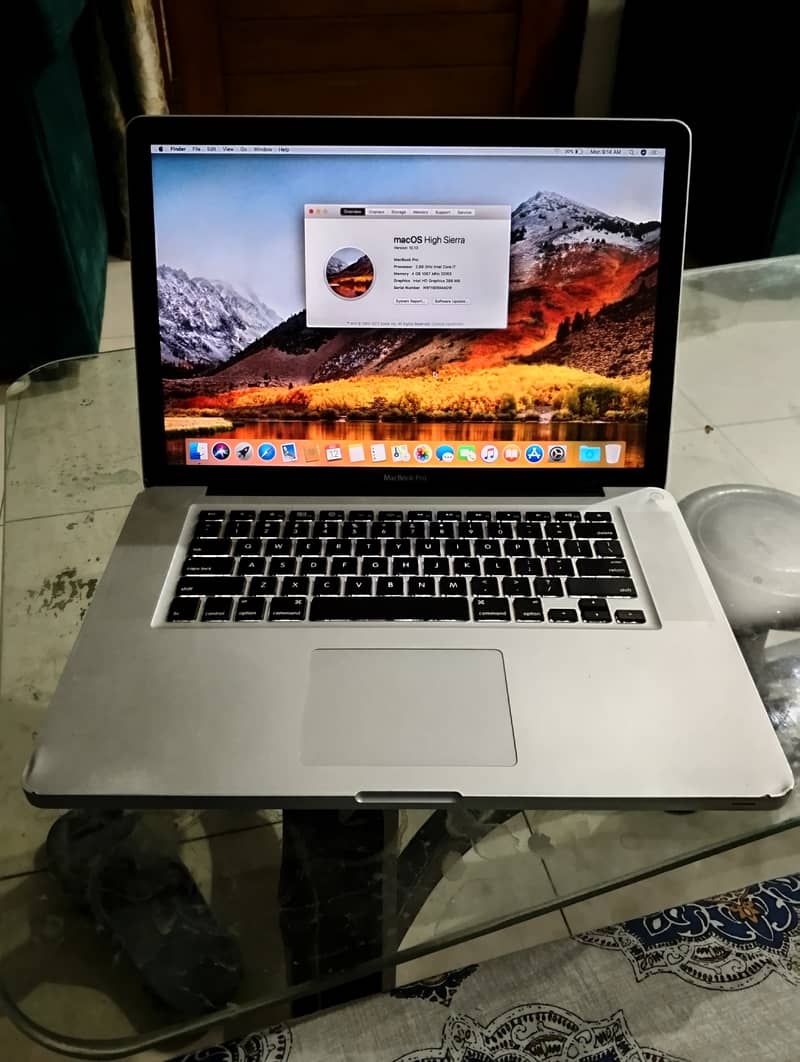 MacBook pro 15 inch Laptop core i 7 2.66 ghz  equals to 5th generation 3