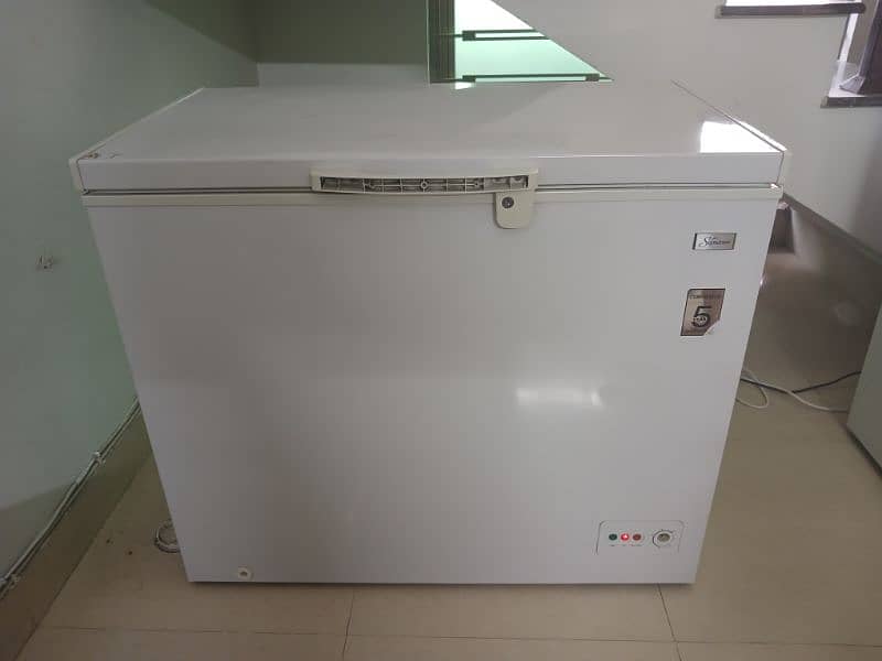 Signature SCF-MD11W Freezer 0