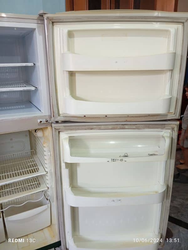 PEL REFRIGERATOR HOME USE 1