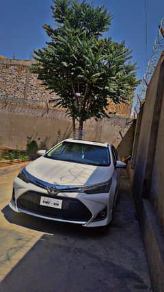 Toyota Altis Grande 2022 0