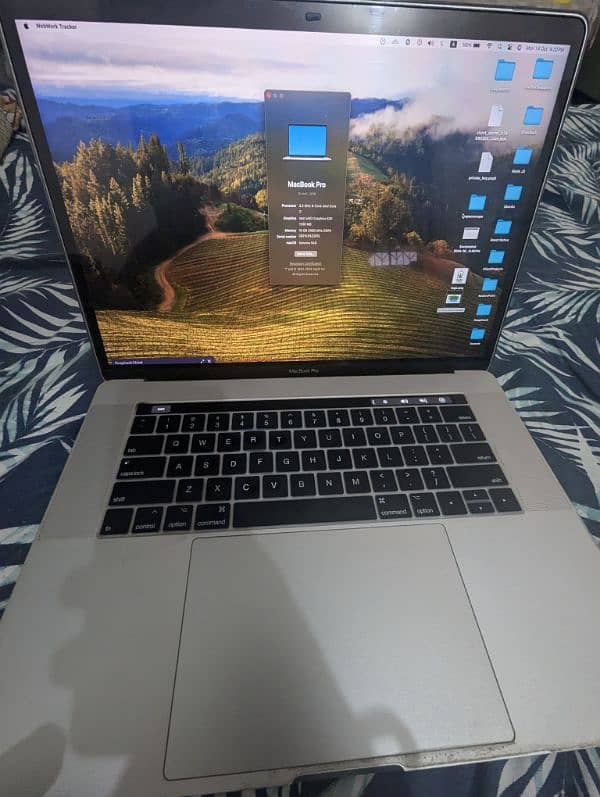 MacBook Pro 2018 Core i7 1