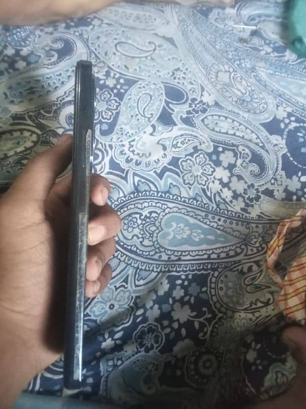 Infinix hot 40  only  7 month use 6