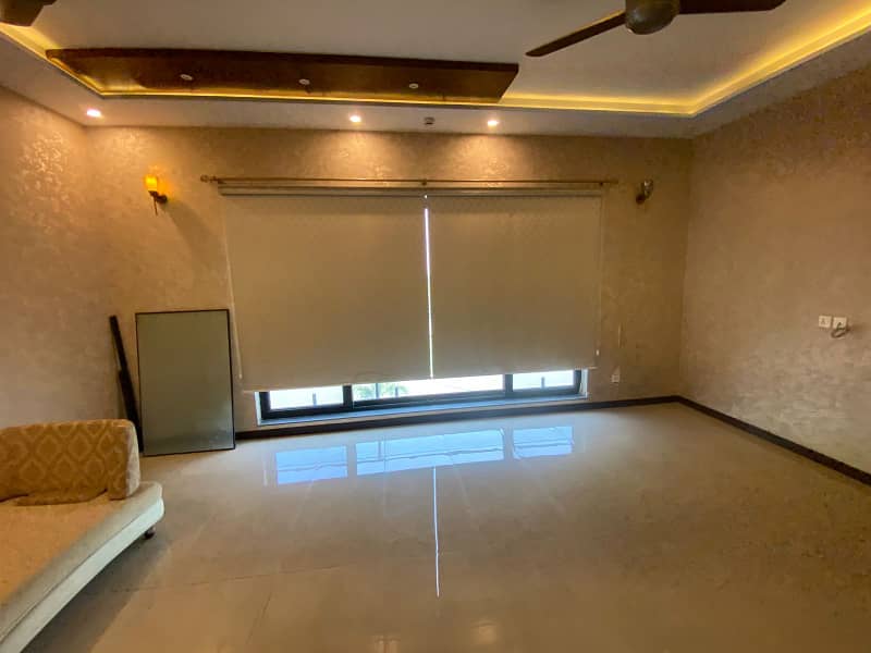 Separate Gate 1 Kanal Modern Brand New Upper Portion Available For Rent in Defence Phase 6 Near Park 14