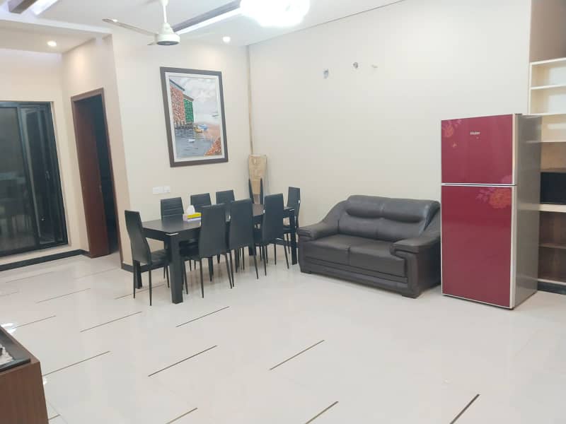 1 Kanal Luxury Fully Furnished Upper For Family or Student Available For Rent in DHA Phase 7 Block U 0