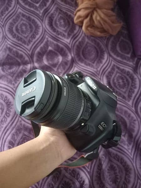 Canon 1200D 10/10 condition! Urgent sale! 2