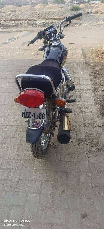 Honda 125s 3