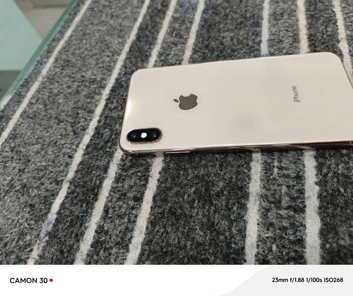 XS Max 256GB PTA approved 1