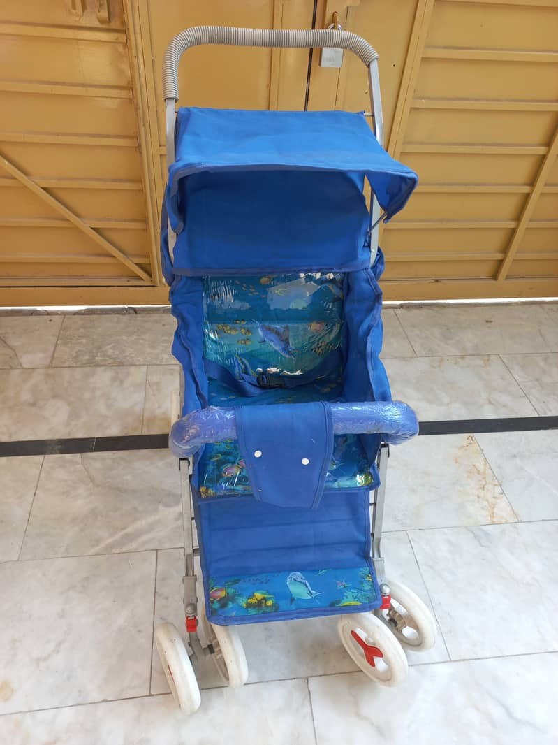 Baby stroller for sale in good condition 3