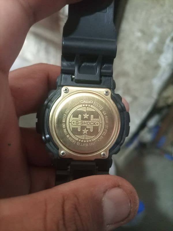 I sell original Cassio g shock watch 3