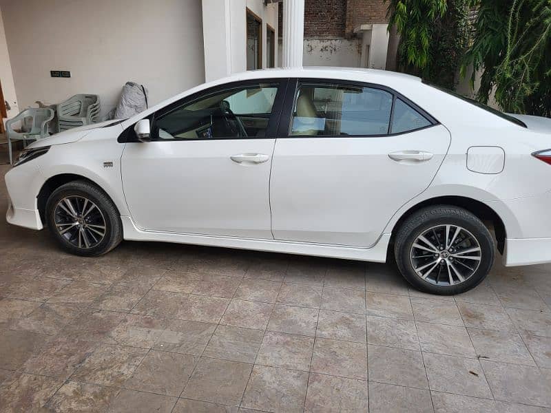 Toyota Corolla Altis 1.6X 2022 2