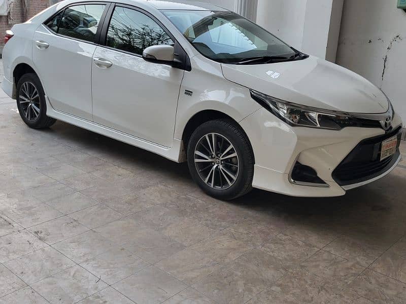 Toyota Corolla Altis 1.6X 2022 3