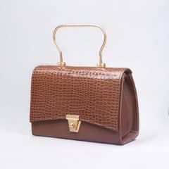 •  Material: PU Leather •  Pattern: Textured 0