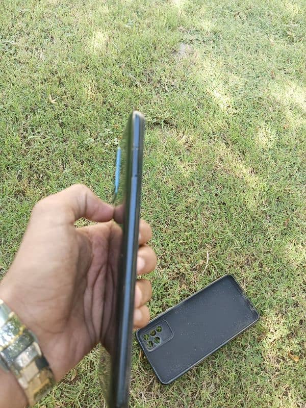 infinix NOTE 10. . . 6GB 128 GB 9