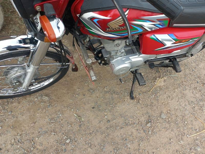 Honda 125 for sale lush condition 4