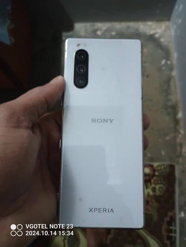 Sony exprea 5 1