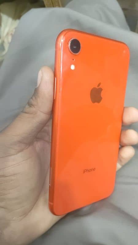 Iphone Xr factory unlock all ok 2