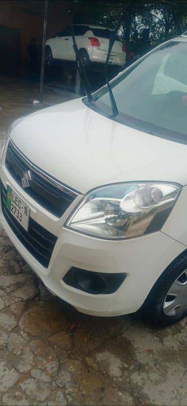 Suzuki Wagon R 2018 4