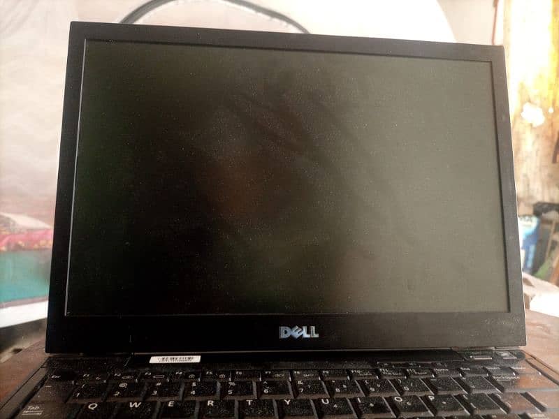 latitude E4300 dell 1