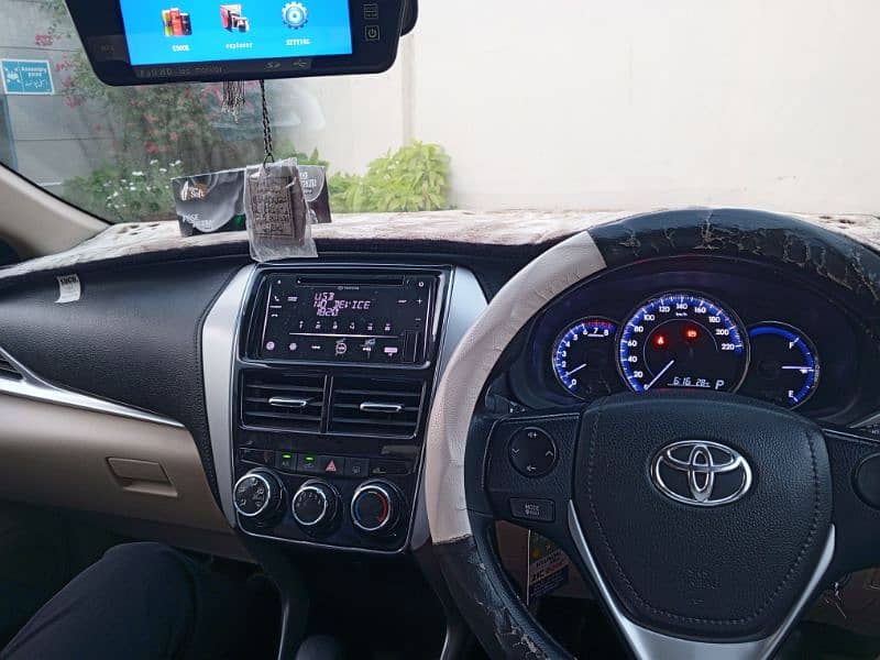 Toyota Yaris 2021 8