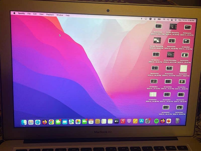 MacBook Air (13-inch, 2017) 4