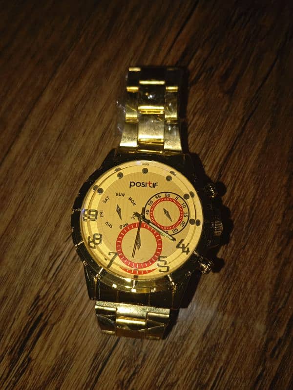 positif Watch Gold colour 1