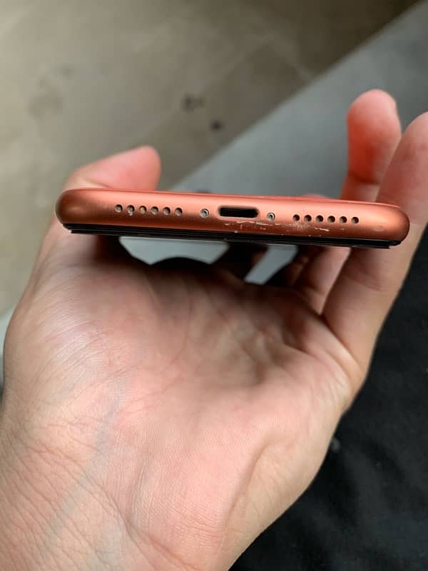 iphone xr with full box and back glass 5