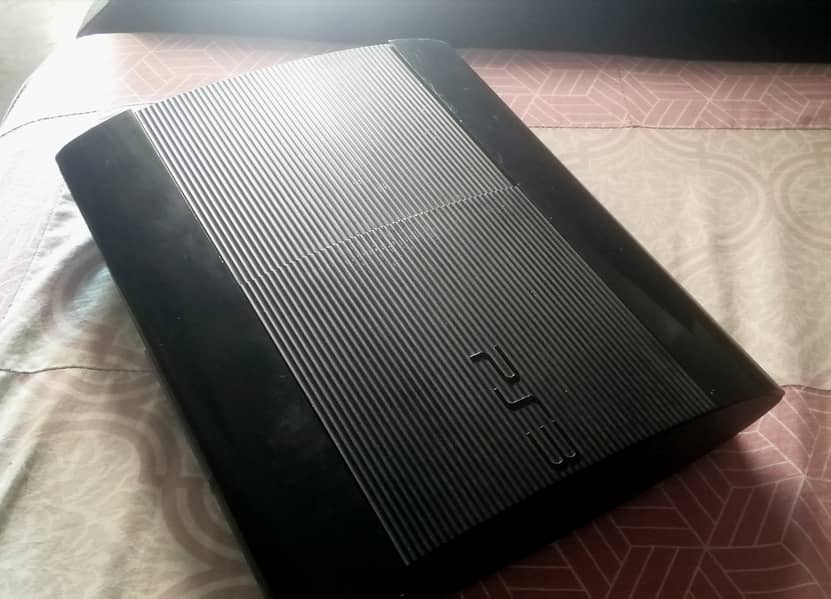 PlayStation 3. ultra slim. 500gb 1