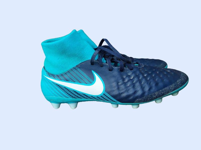 Football Shoes Nike Magista 1