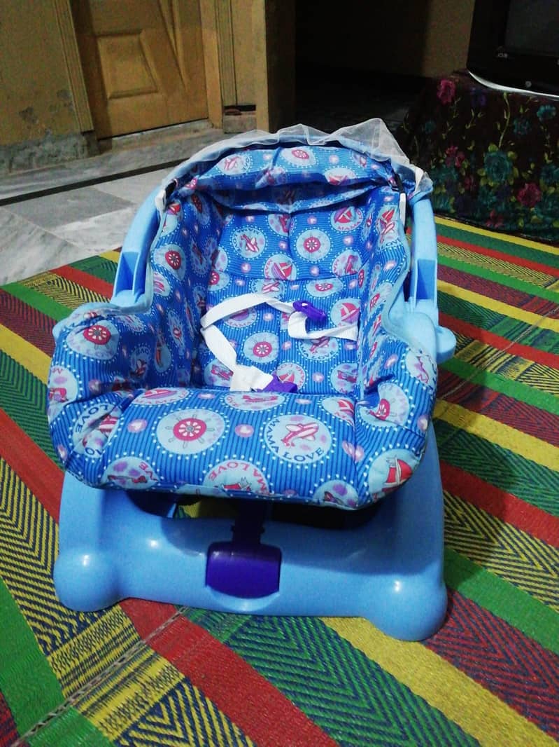 To sell Carry cot or baby cot 5