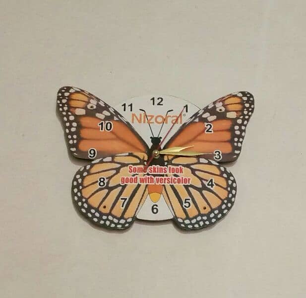 BUTTRFLY WALL CLOCK 1