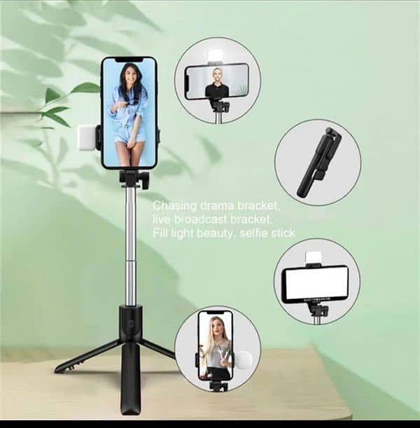 4 IN 1 PORTABLE  R1 WIRELESS (SELFIE & VLOG) STICK 3