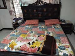 King size double bed, side tables and dressing table