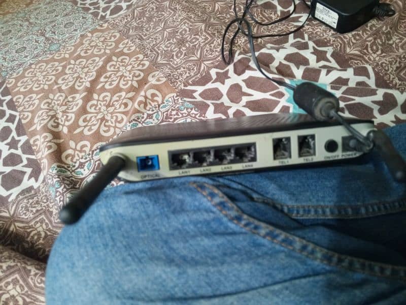 HUAWEI hg8245 fiber optic router 2