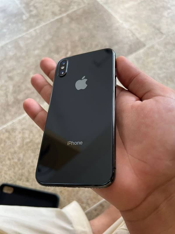 iPhone X 64 gb 5