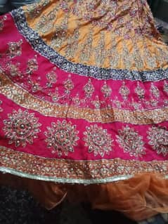 mehndi lehnga 0