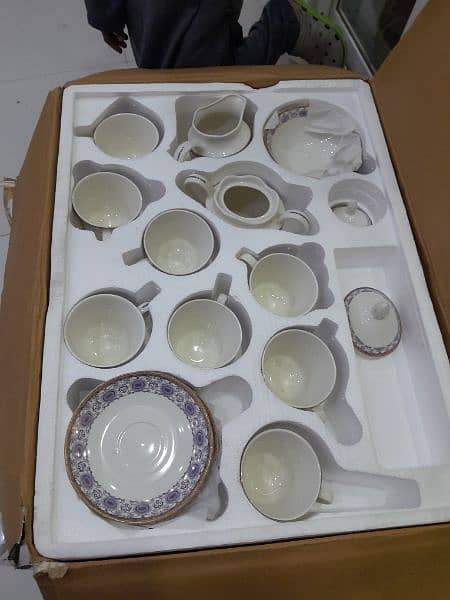 dinner set fine Bone China 1