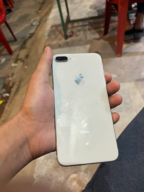 iphone 8 plus 3