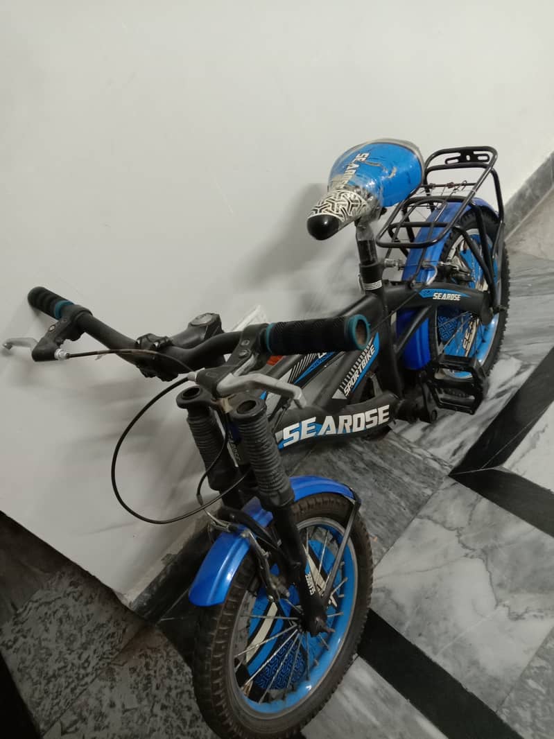 6-8years bicycle used Rs10000 4