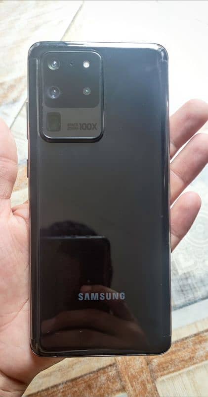 Samsung Galaxy S20 Ultra 1