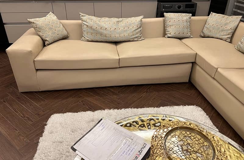 Sofa L shape 6 seater 1