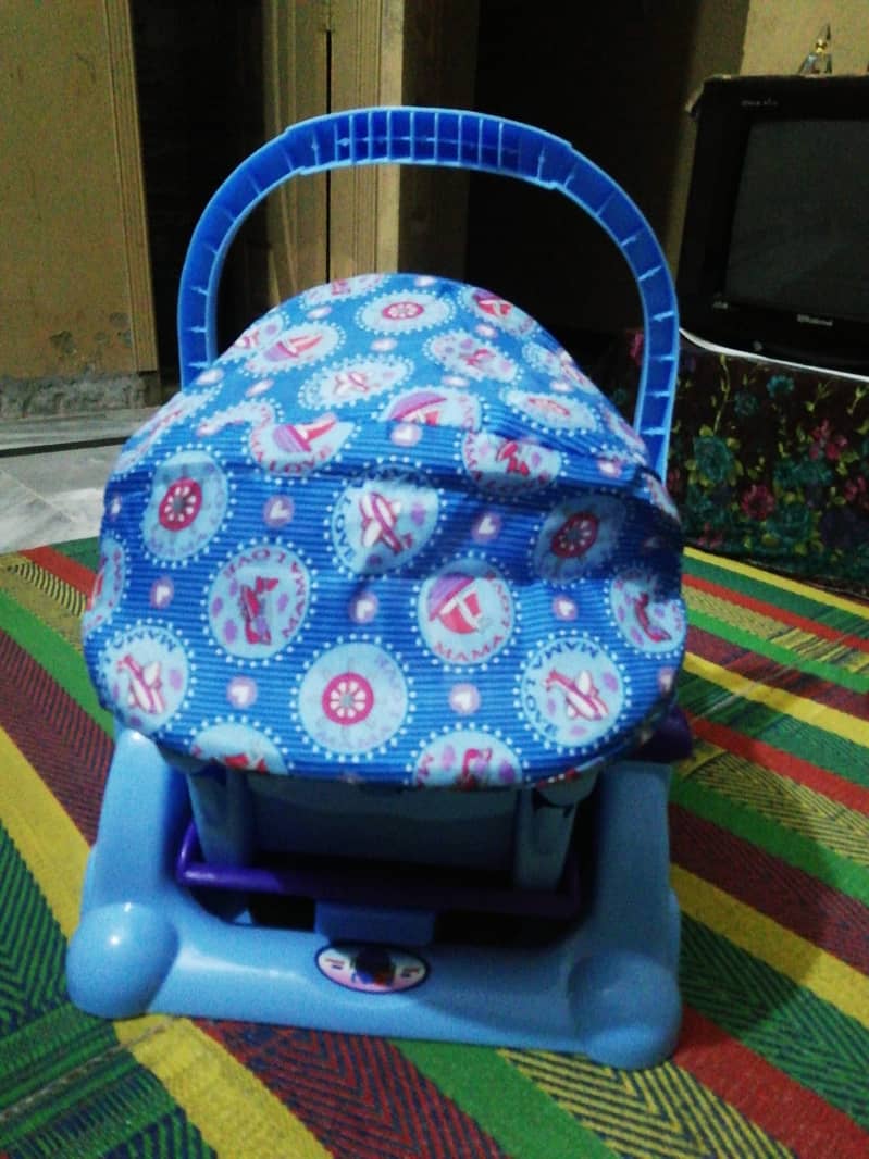 To sell Carry cot or baby cot 6