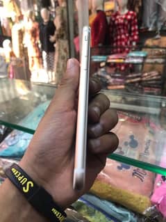 iphone 7 128gb pta proved All oky