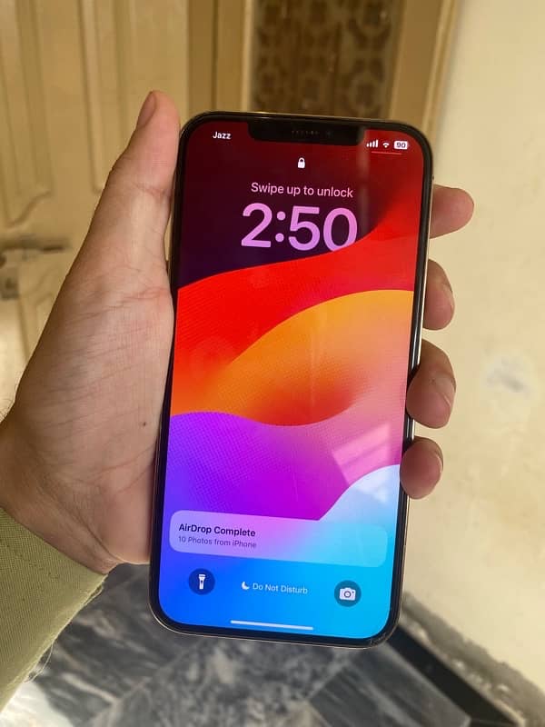 i phone 12 pro max 80 health 286gb with Box charger Scratchless phone 8