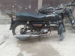 Honda C-70 orignal karachi with file