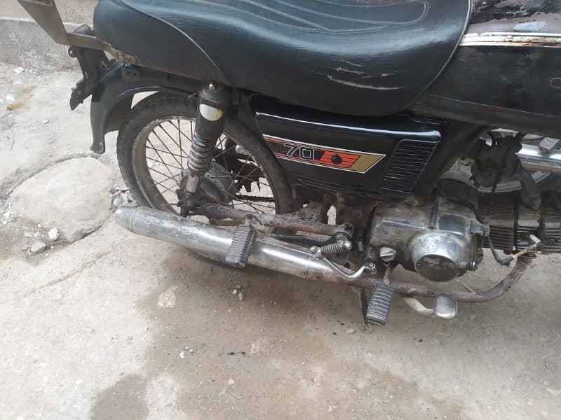 Honda C-70 orignal karachi with file 4