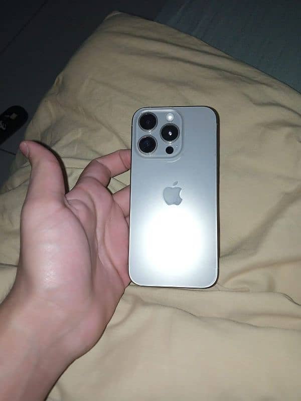 Iphone 15 Pro JV 128gb with Box 10/10 0