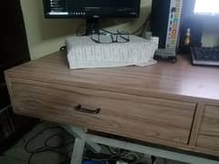 Computer Table