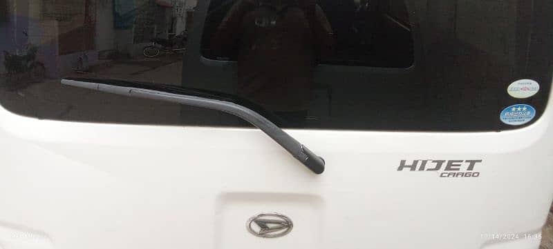 Daihatsu Hijet 2011  phone 03111274683 11